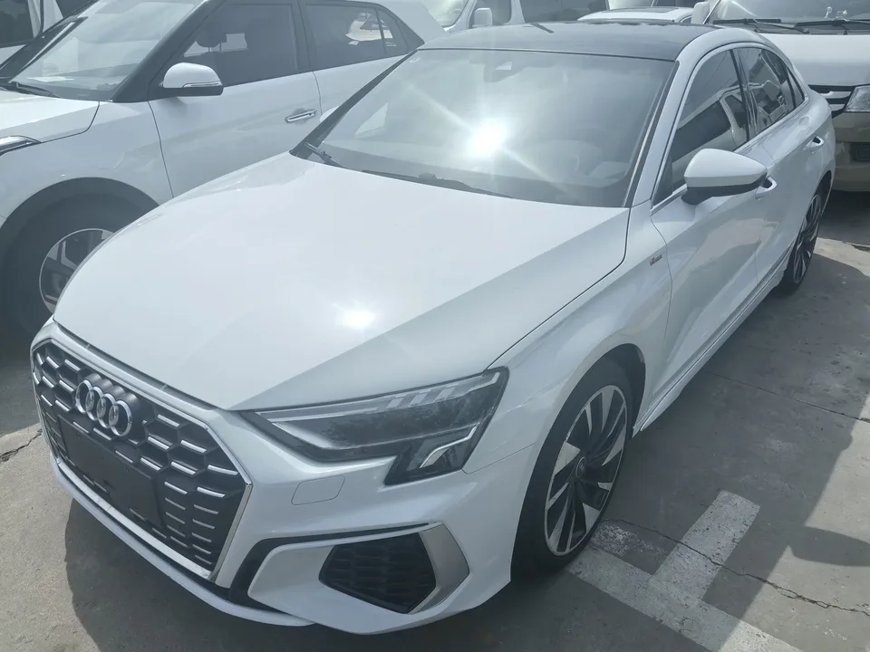 Audi A3 Audi A3 2023 A3L Limousine 35 TFSI facelift: Progressive and elegant version 2024 — photo 1, buy with delivery to Moscow