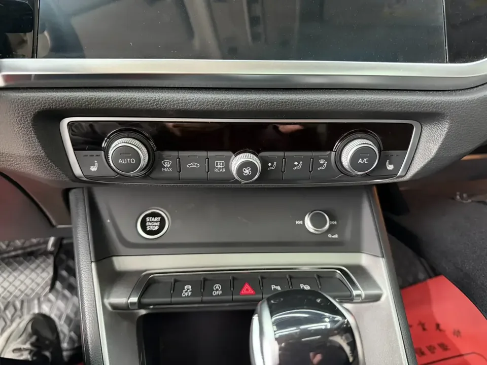 Audi Q3 Audi Q3 2022 35 TFSI Stylish Dynamic 2022 — thumbnail 3