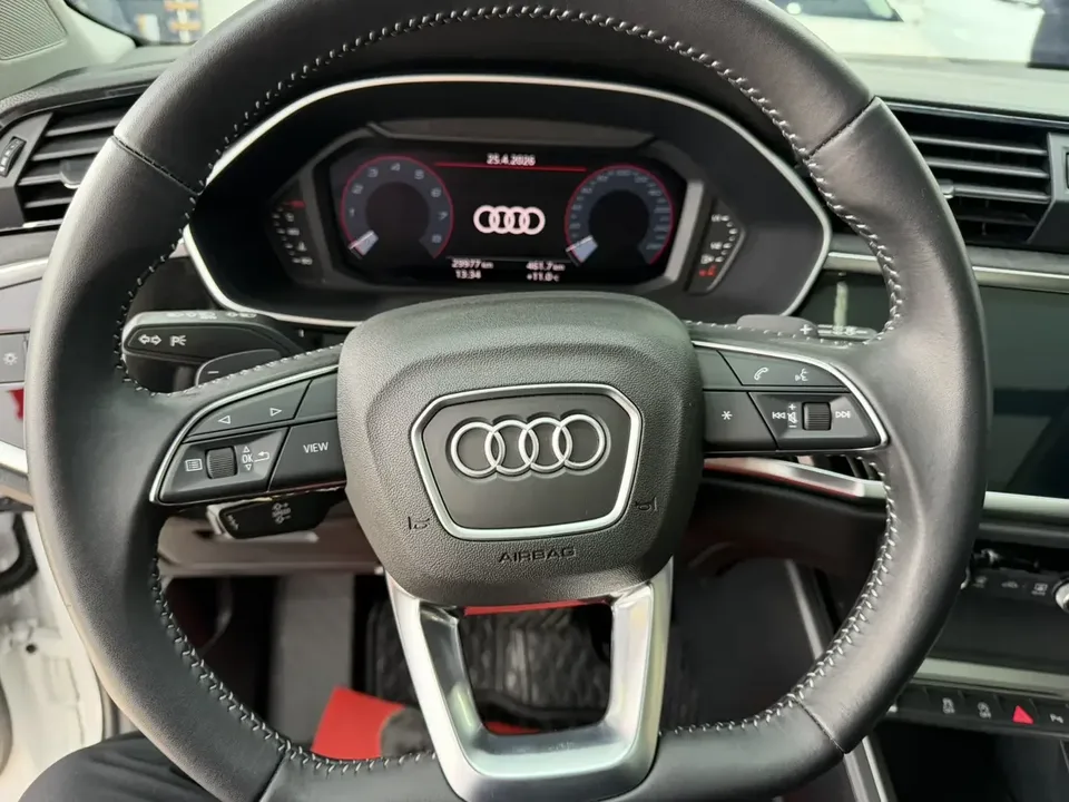 Audi Q3 Audi Q3 2022 35 TFSI Stylish Dynamic 2022 — thumbnail 4