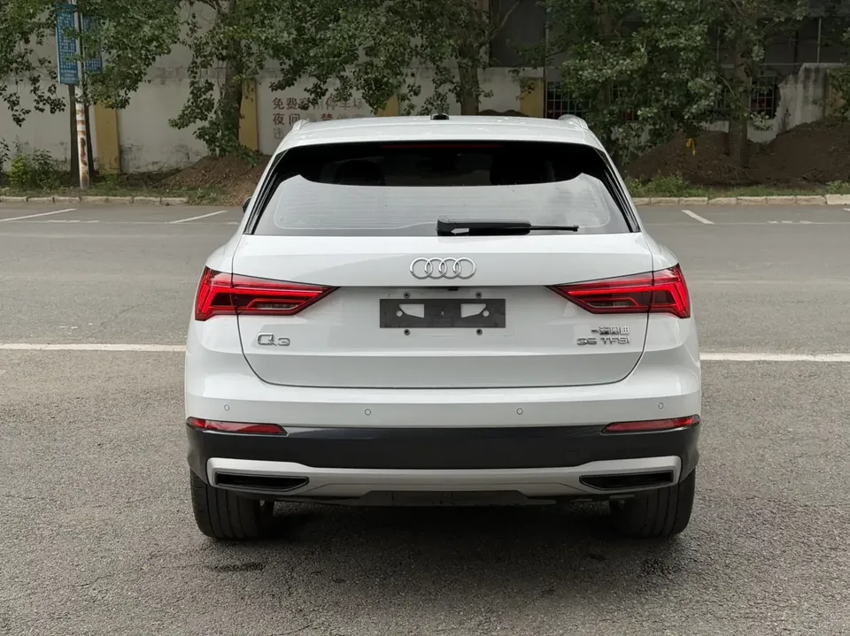 Audi Q3 Audi Q3 2022 35 TFSI Stylish and Elegant 2022 — thumbnail 5