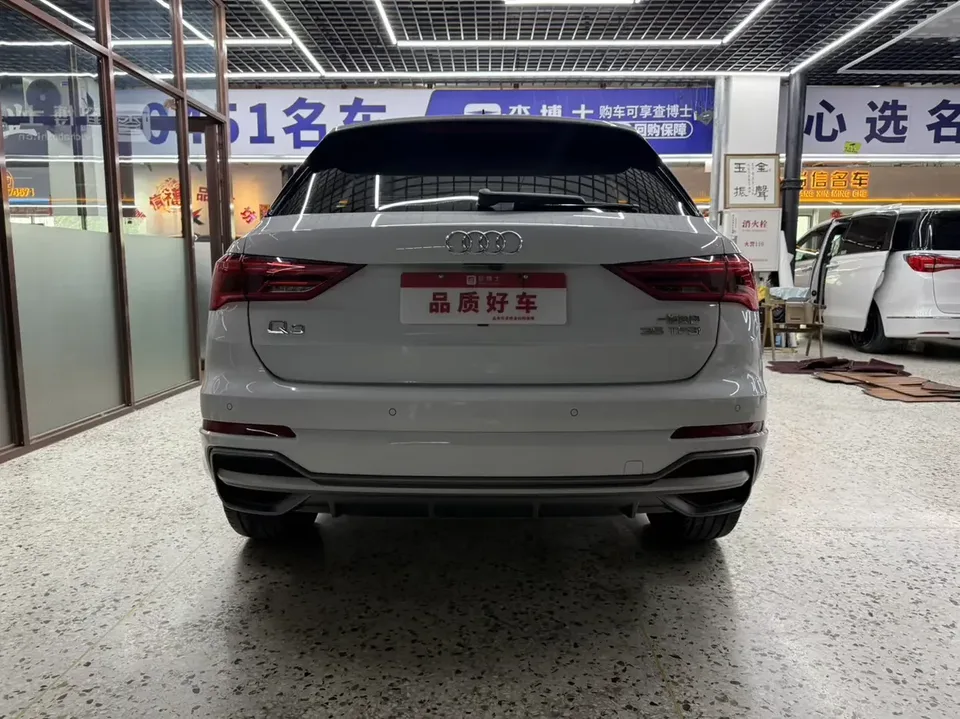 Audi Q3 Audi Q3 2022 35 TFSI Stylish Dynamic 2022 — thumbnail 2