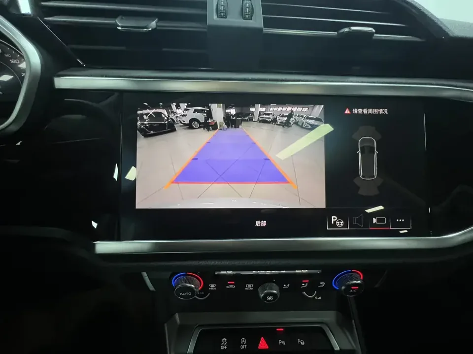 Audi Q3 Audi Q3 2023 35 TFSI Stylish Dynamic 2023 — миниатюра 4