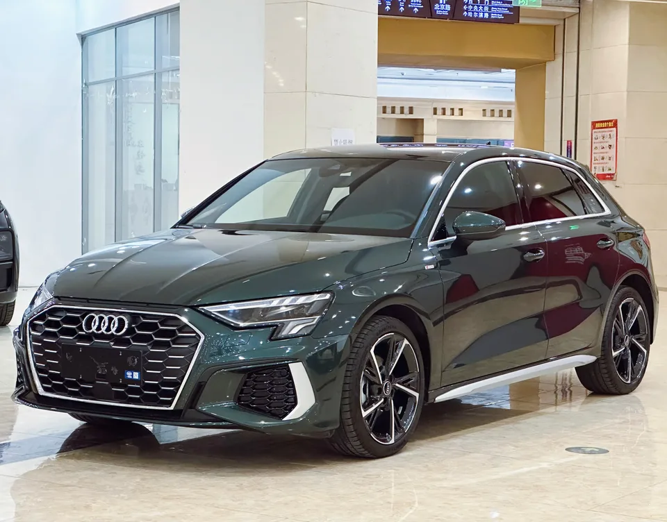 Audi A3 Audi A3 2024 Sportback 35 TFSI Stylish and sporty 2023 — photo 1, buy with delivery to Moscow