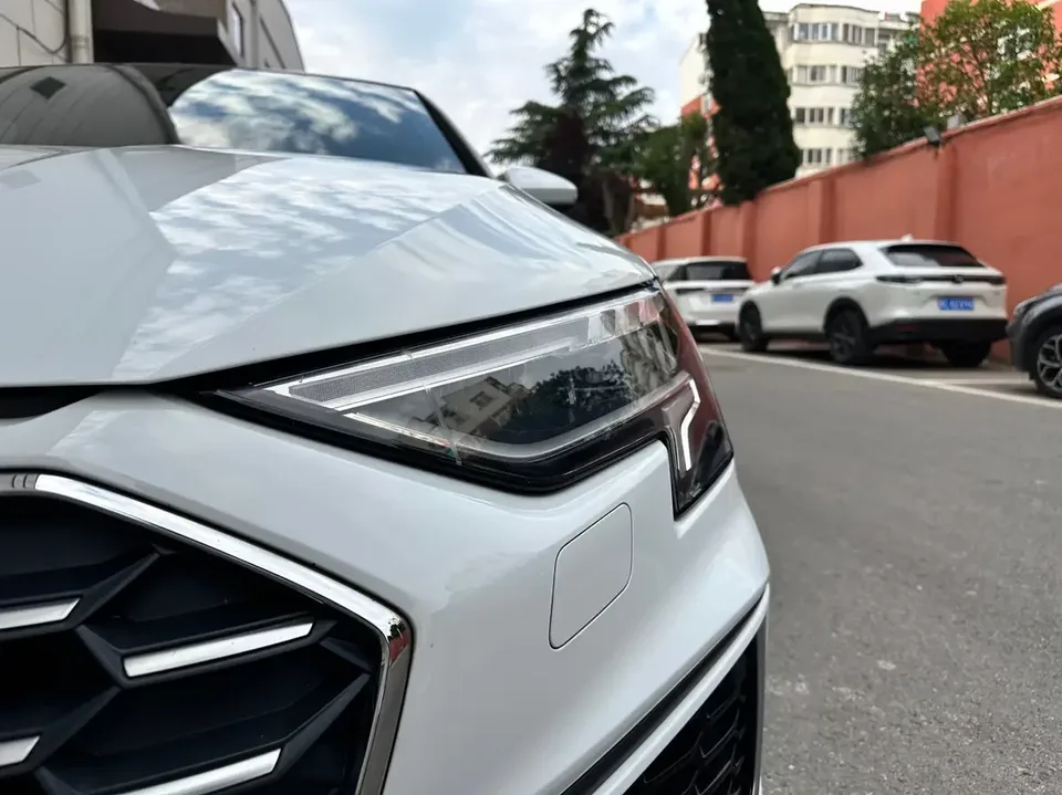 Audi A3 Audi A3 2023 A3L Limousine 35 TFSI facelift: stylish and sporty 2023 — thumbnail 2