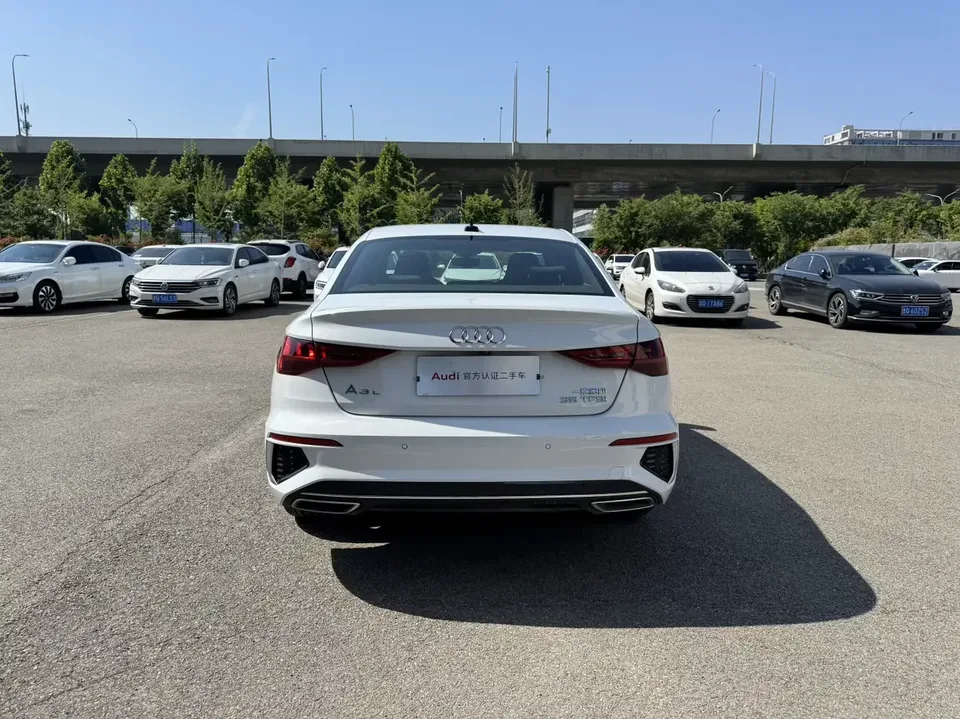 Audi A3 Audi A3 2024 A3L Limousine 35 TFSI Stylish Sports 2024 — thumbnail 4