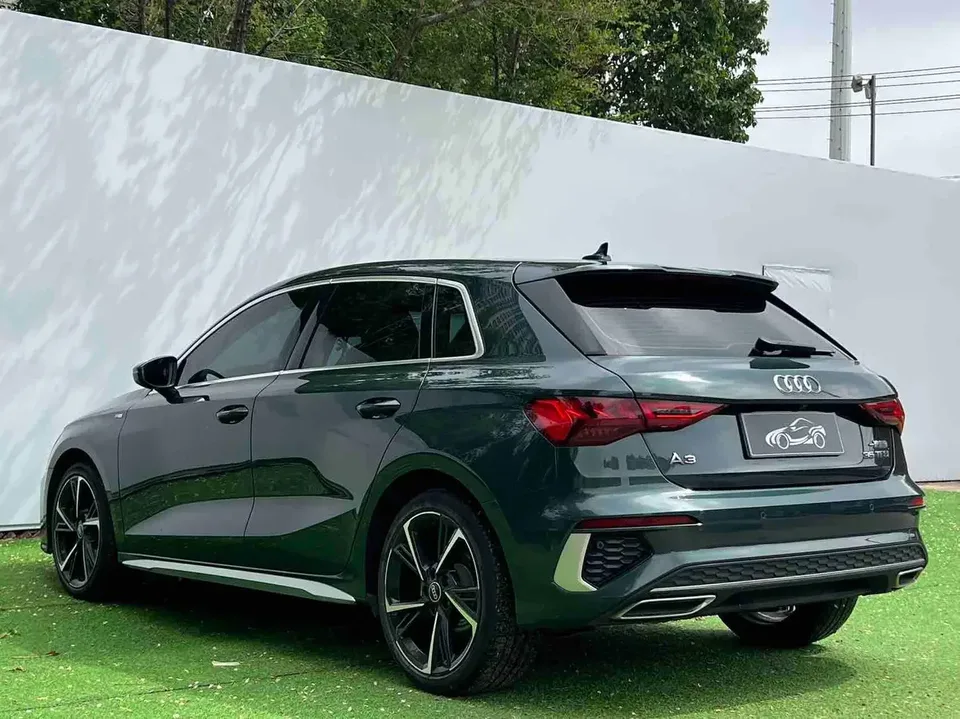 Audi A3 Audi A3 2022 Sportback 35 TFSI Stylish and sporty 2022 — thumbnail 4