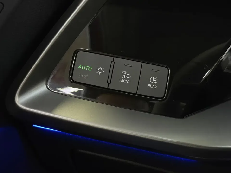 Audi A3 Audi A3 2023 A3L Limousine 35 TFSI facelift: stylish and sporty 2023 — миниатюра 3