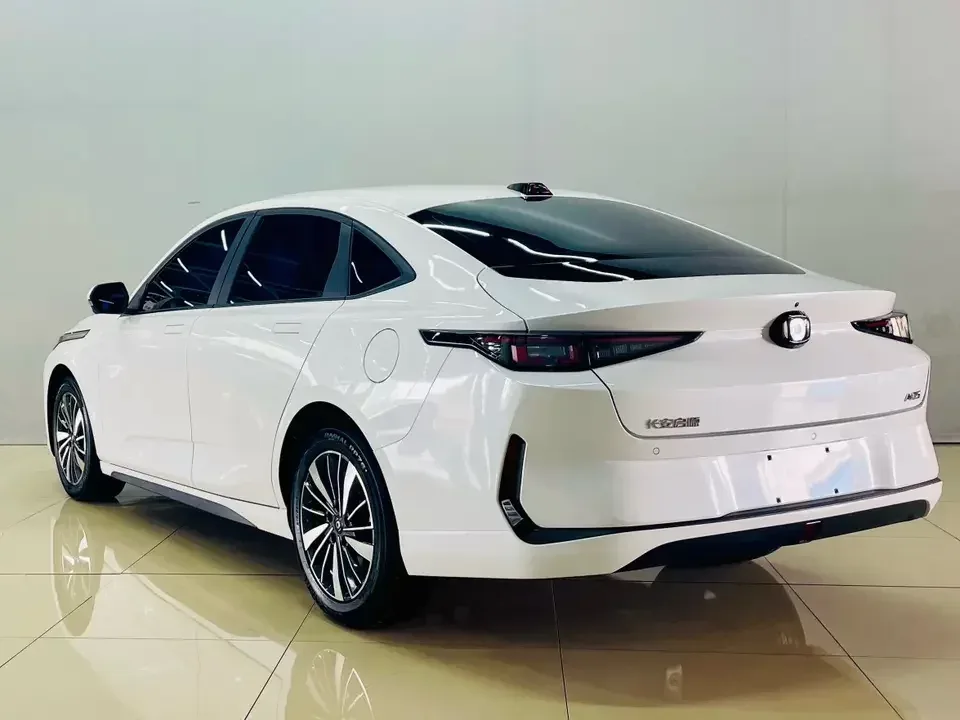 Changan Qiyuan A05 Changan Qiyuan A05 2024 Really fragrant version 145 leading type 2024 — thumbnail 5