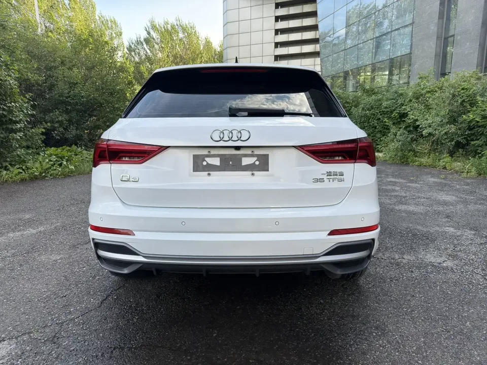 Audi Q3 Audi Q3 2022 35 TFSI Stylish Dynamic 2022 — thumbnail 2