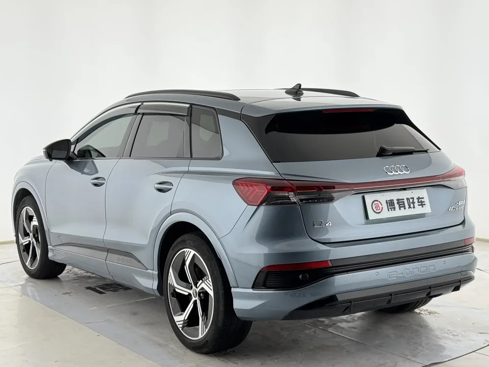 Audi Q4 e-tron Audi Q4 e-tron 2023 40 e-tron Creative Night Edition 2023 — миниатюра 2