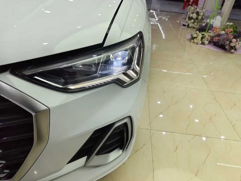 Audi Q3 Audi Q3 2023 35 TFSI Progressive Dynamic 2023 — thumbnail 3