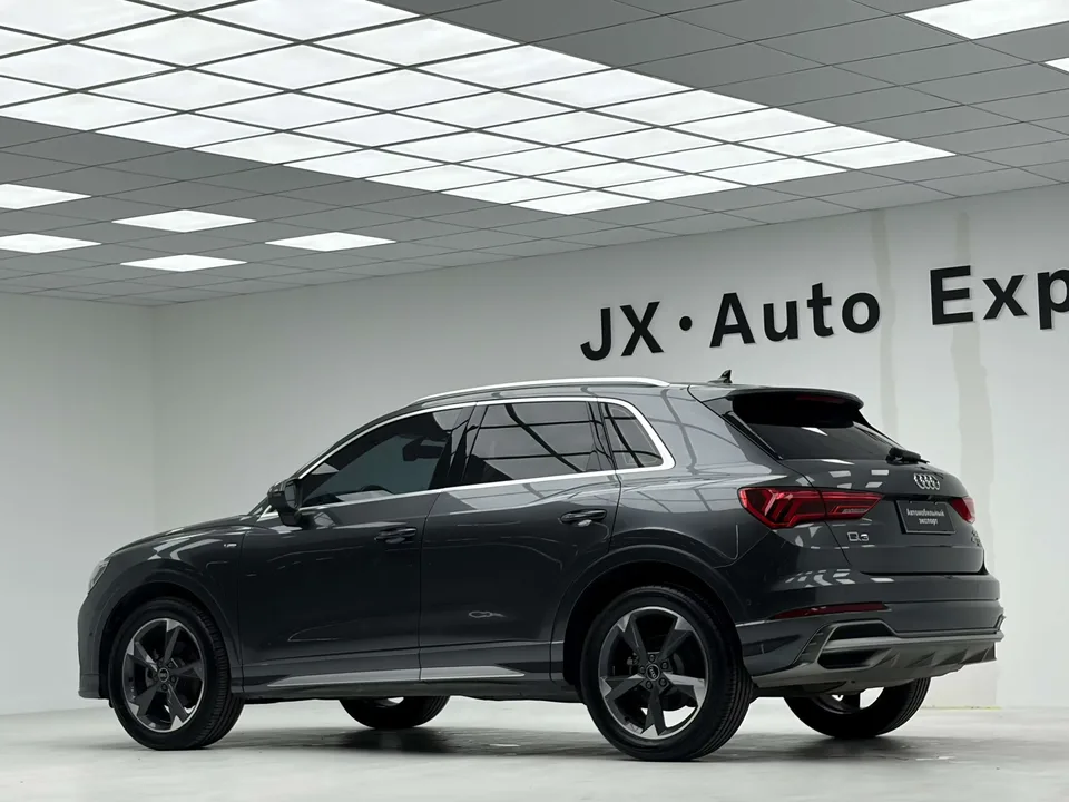 Audi Q3 Audi Q3 2022 35 TFSI Stylish Dynamic 2022 — thumbnail 2