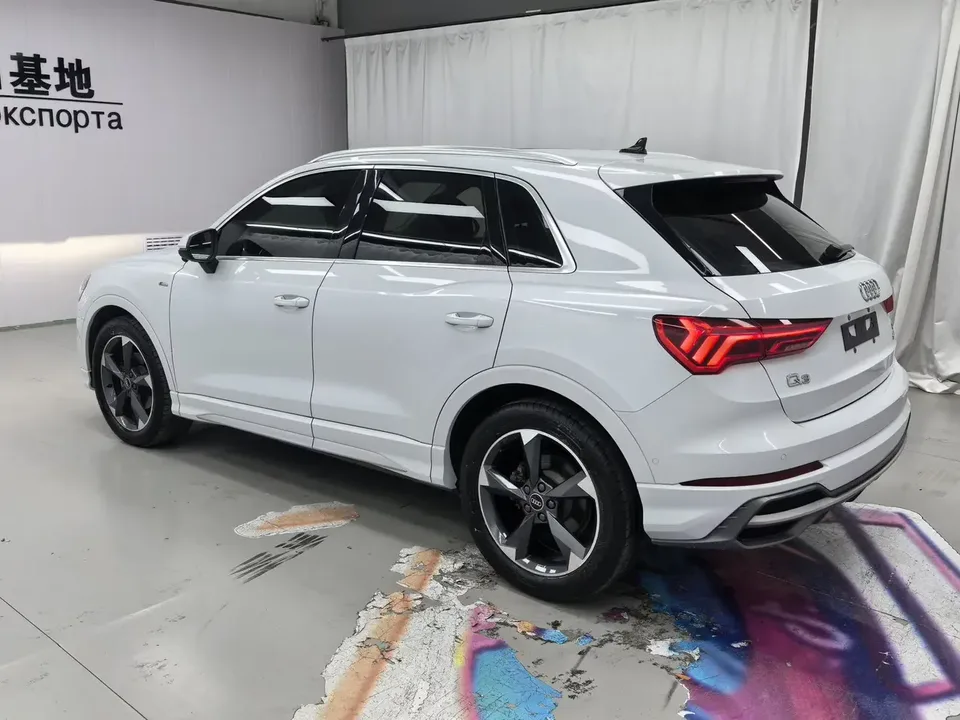 Audi Q3 Audi Q3 2022 35 TFSI Stylish Dynamic 2022 — thumbnail 4