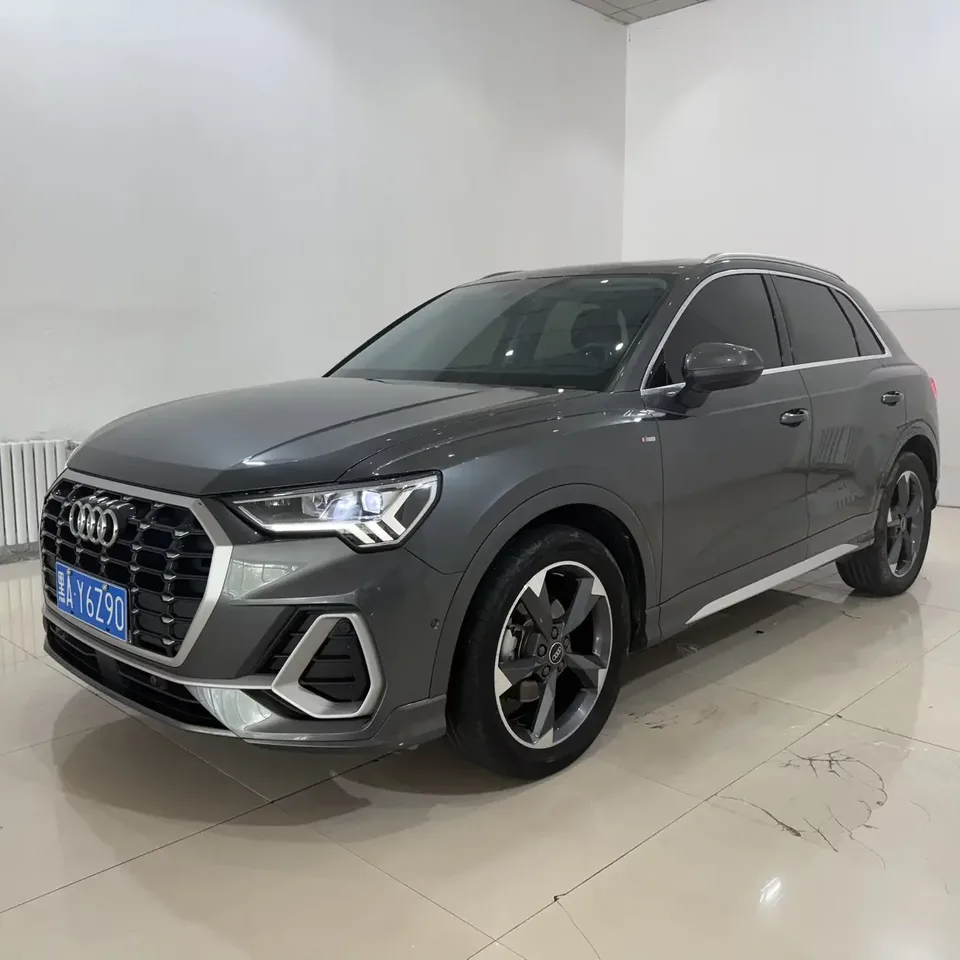 Audi Q3 Audi Q3 2022 35 TFSI Stylish Dynamic 2022 — photo 1, buy with delivery to Moscow