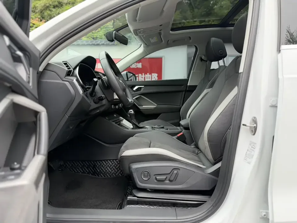 Audi Q3 Audi Q3 2023 35 TFSI Stylish Dynamic 2022 — thumbnail 4