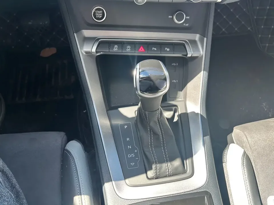 Audi Q3 Audi Q3 2022 35 TFSI Stylish Dynamic 2022 — thumbnail 5