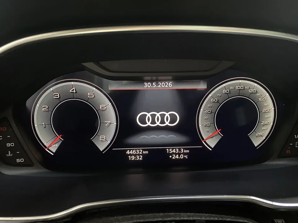 Audi Q3 Audi Q3 2022 35 TFSI Stylish Dynamic 2022 — thumbnail 4