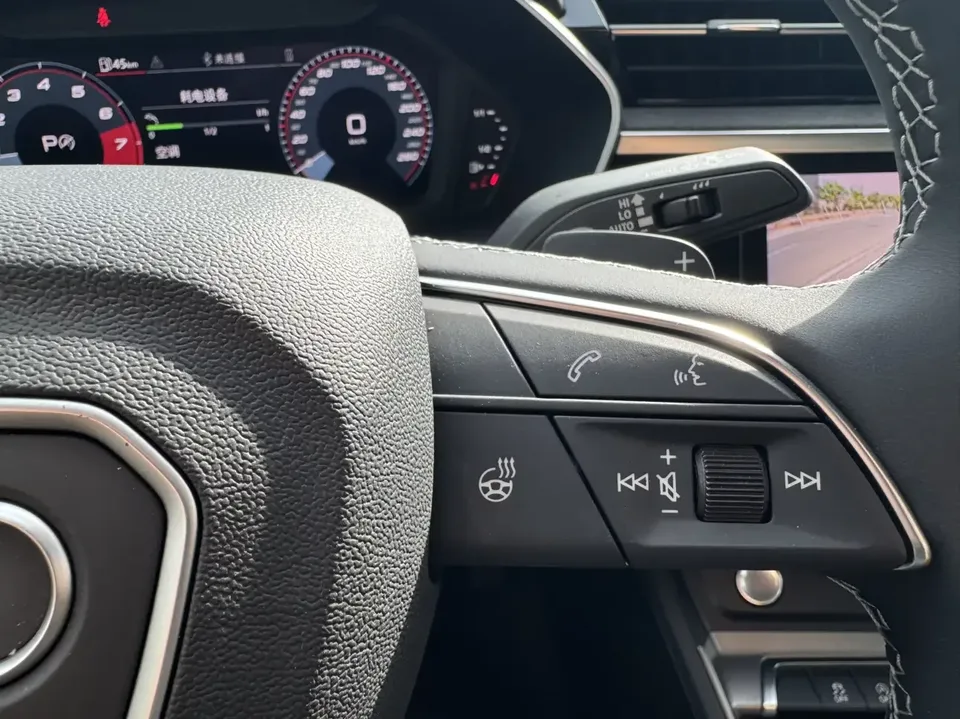 Audi Q3 Audi Q3 2022 35 TFSI Stylish Dynamic 2022 — thumbnail 4