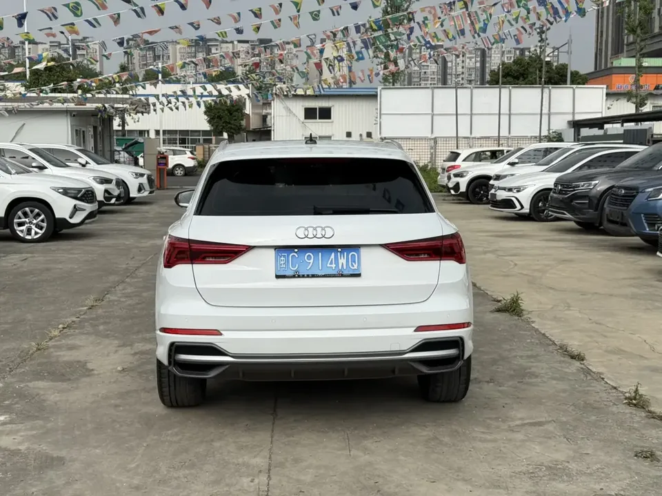 Audi Q3 Audi Q3 2022 35 TFSI Stylish Dynamic 2022 — thumbnail 5