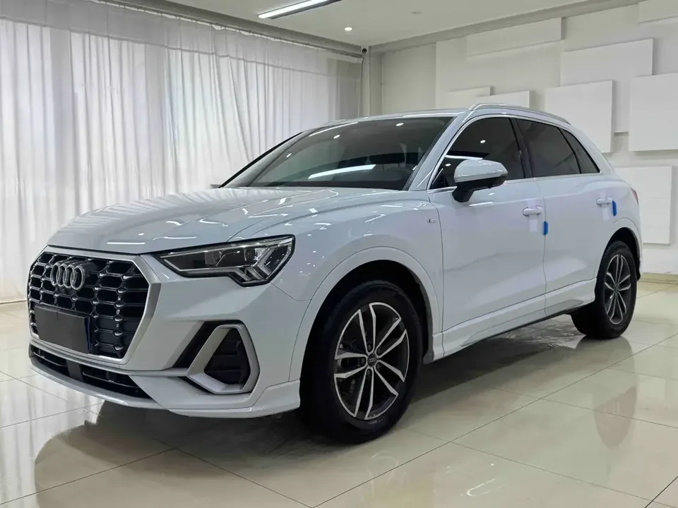 Audi Q3 Audi Q3 2022 35 TFSI Progressive Dynamic 2022 — photo 1, buy with delivery to Moscow