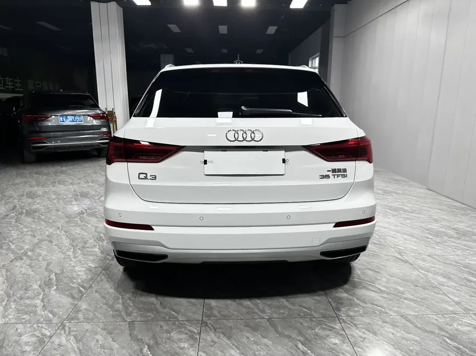 Audi Q3 Audi Q3 2022 35 TFSI Stylish and Elegant 2022 — thumbnail 2