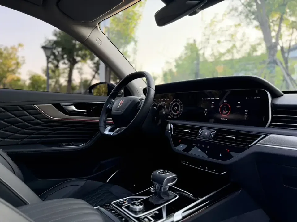 Hongqi HS5 Hongqi HS5 2022 Modified 2.0T Zhilian Flagship Edition 2022 — thumbnail 3