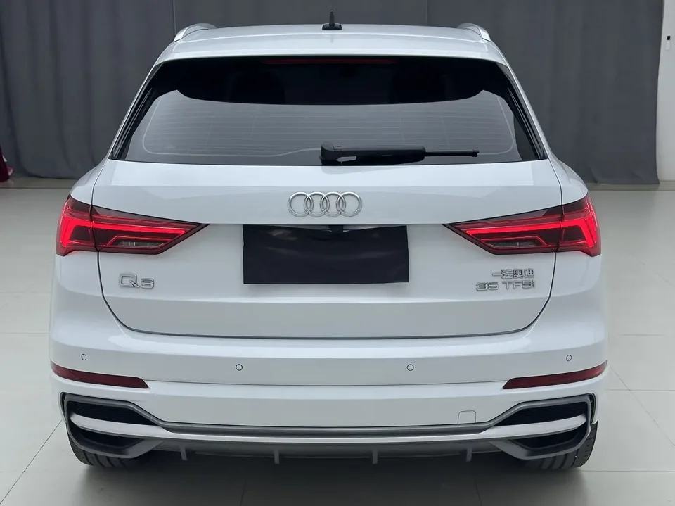 Audi Q3 Audi Q3 2023 35 TFSI Stylish Dynamic 2023 — thumbnail 2
