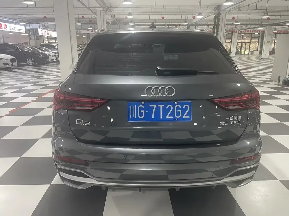 Audi Q3 Audi Q3 2022 35 TFSI Stylish Dynamic 2022 — thumbnail 2
