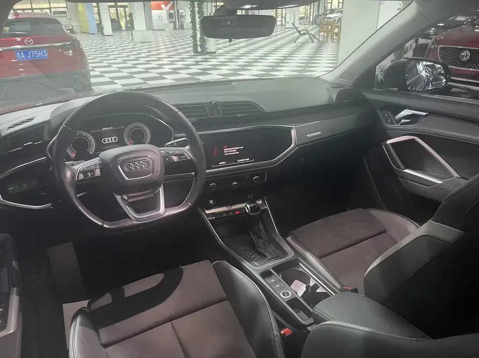Audi Q3 Audi Q3 2022 35 TFSI Stylish Dynamic 2022 — thumbnail 5