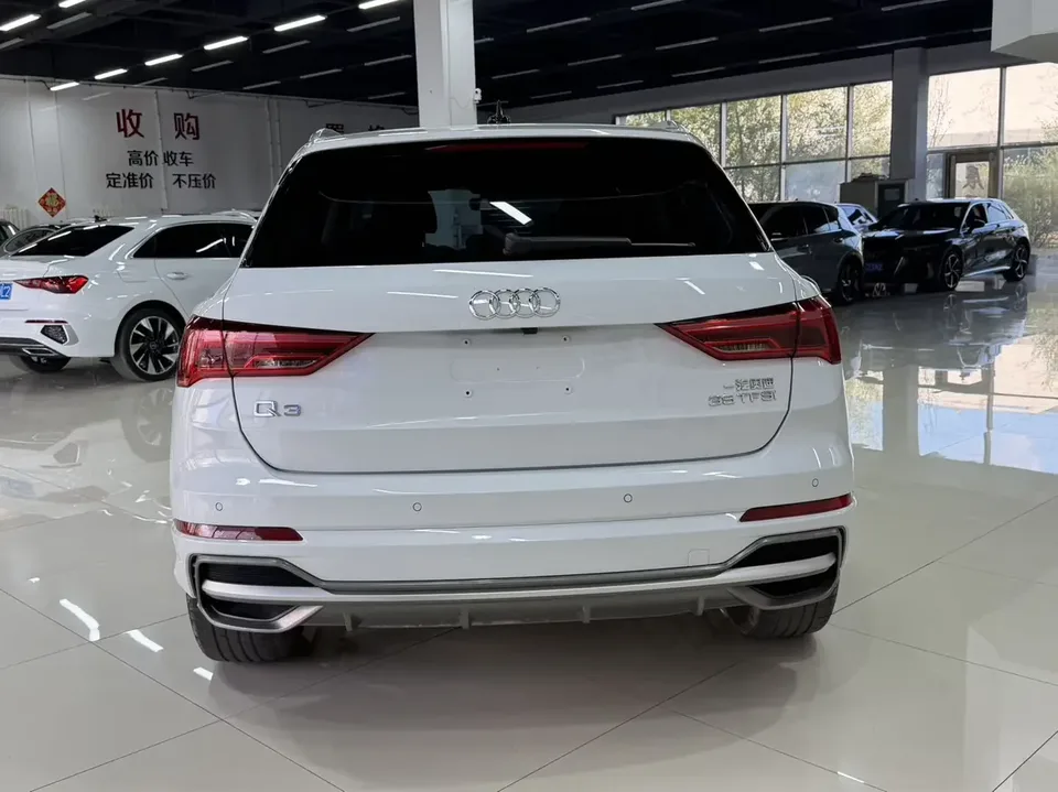 Audi Q3 Audi Q3 2023 35 TFSI Stylish Dynamic 2023 — thumbnail 2