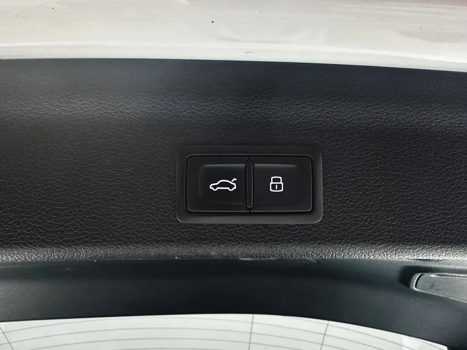 Audi Q3 Audi Q3 2022 35 TFSI Stylish Dynamic 2022 — thumbnail 4
