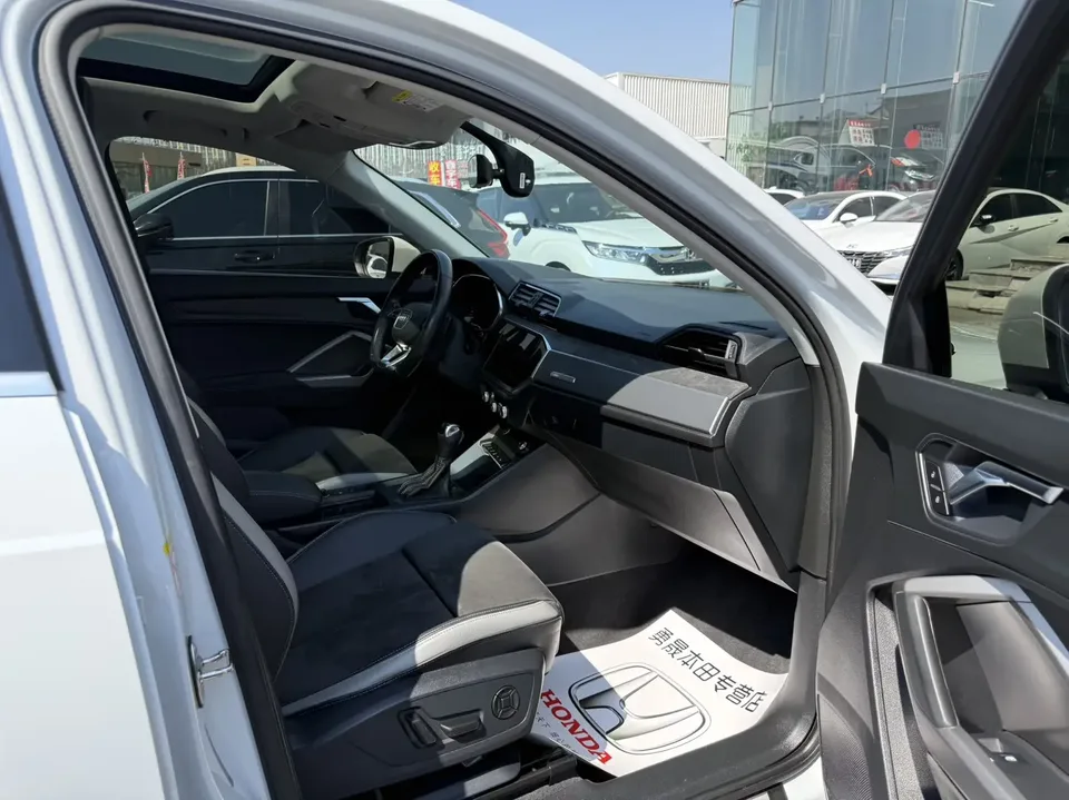 Audi Q3 Audi Q3 2022 35 TFSI Stylish Dynamic 2022 — thumbnail 5