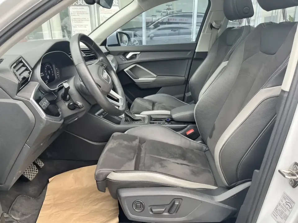 Audi Q3 Audi Q3 2023 35 TFSI Progressive Dynamic 2023 — thumbnail 4