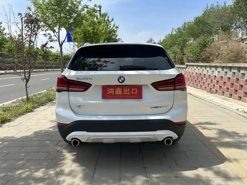 BMW X1 BMW X1 2022 sDrive20Li Fashion 2022 — thumbnail 2