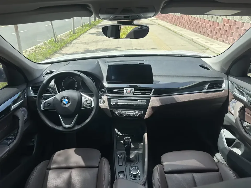 BMW X1 BMW X1 2022 sDrive20Li Fashion 2022 — thumbnail 3