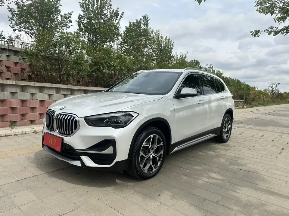 BMW X1 BMW X1 2022 sDrive20Li Fashion 2022 — photo 1, buy with delivery to Moscow