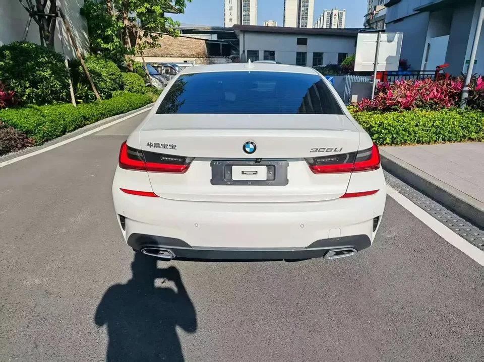 BMW 3 Series BMW 3 Series 2022 320Li M Sport Package 2022 — thumbnail 2