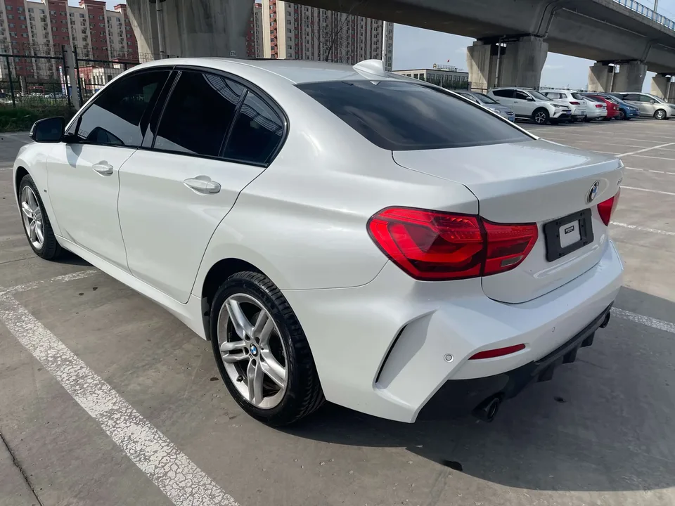 BMW 1 Series BMW 1 Series 2021 120i M Sport Night Edition 2022 — thumbnail 2