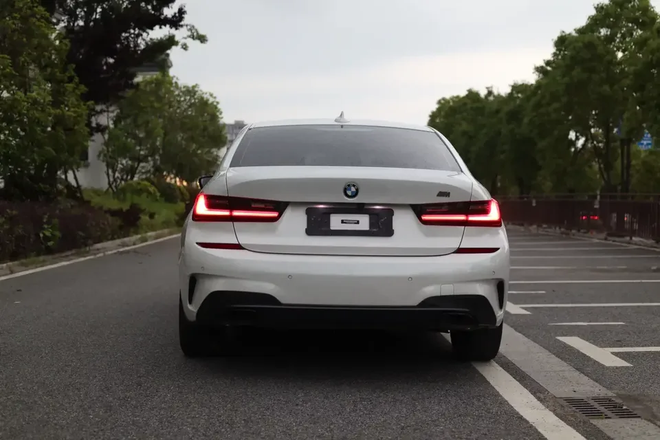 BMW 3 Series BMW 3 Series 2022 320Li M Sport Package 2022 — thumbnail 2