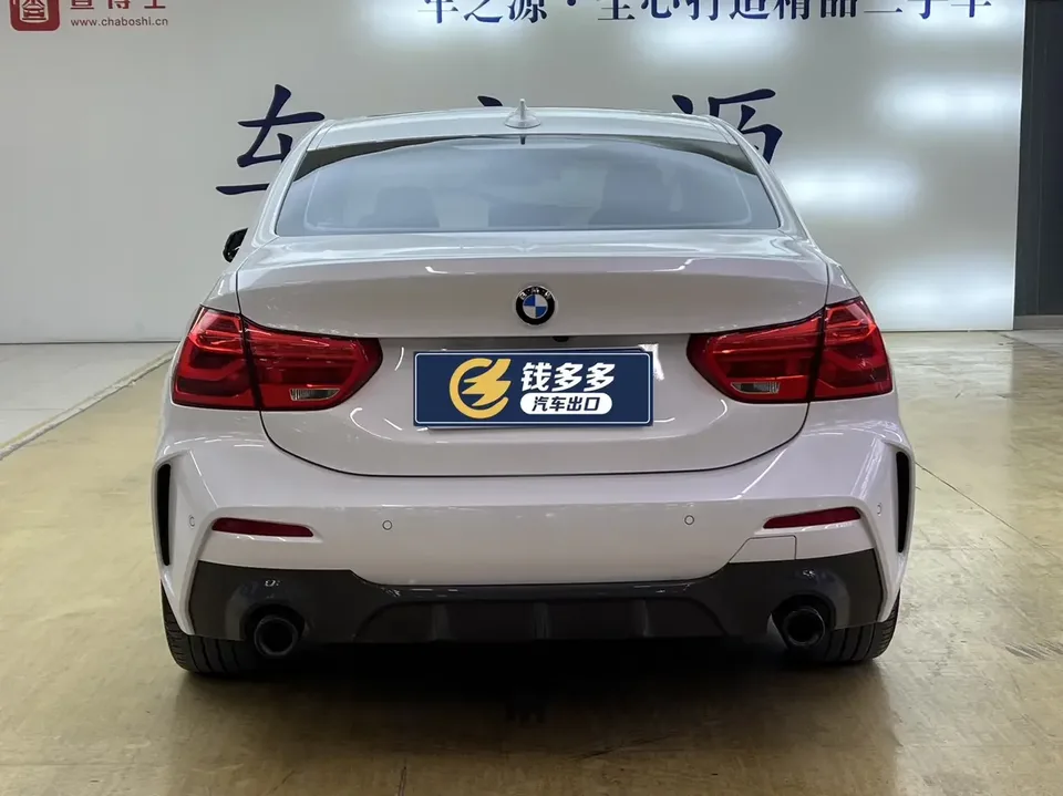 BMW 1 Series BMW 1 Series 2023 120i M Sport Night Edition 2022 — thumbnail 2