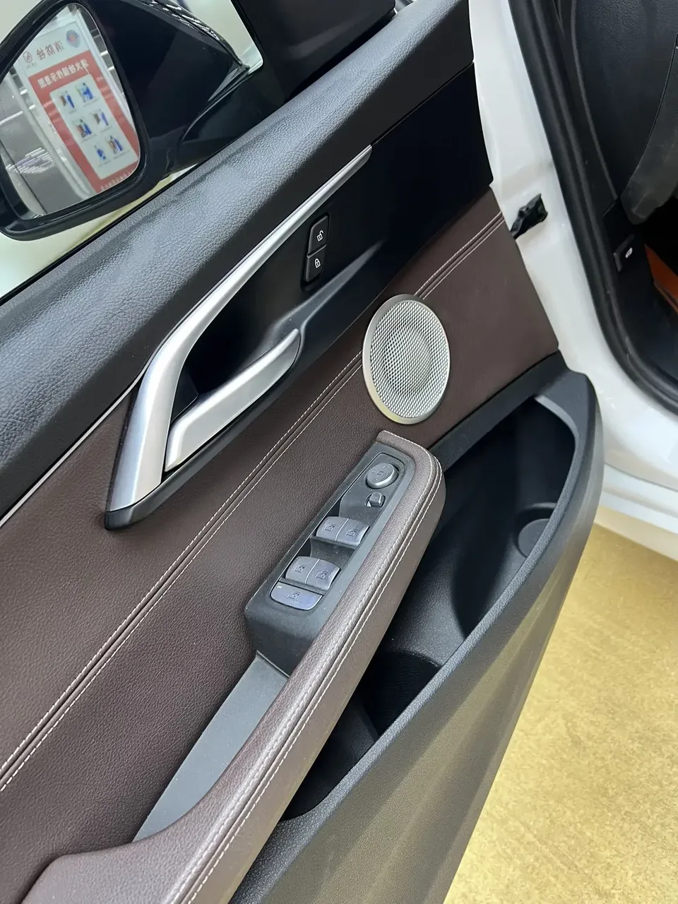 BMW 1 Series BMW 1 Series 2023 120i M Sport Night Edition 2022 — thumbnail 3
