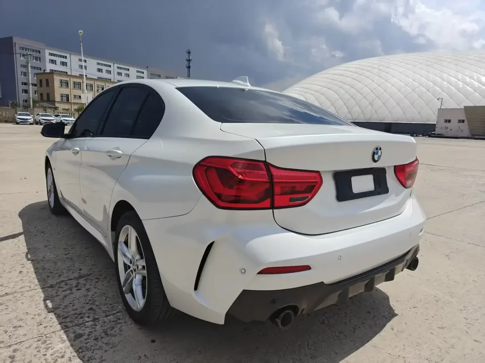 BMW 1 Series BMW 1 Series 2021 120i M Sport Night Edition 2022 — thumbnail 2