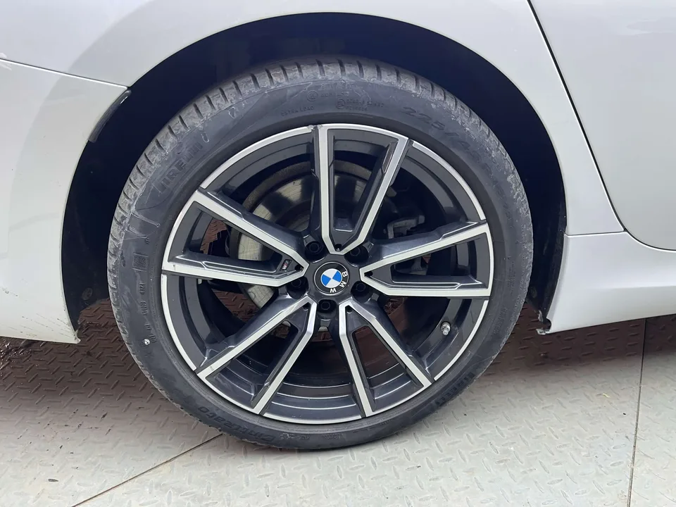 BMW 3 Series BMW 3 Series 2022 320Li M Sport Package 2022 — миниатюра 4