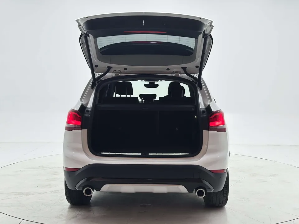 BMW X1 BMW X1 2022 sDrive20Li Fashion 2023 — thumbnail 3