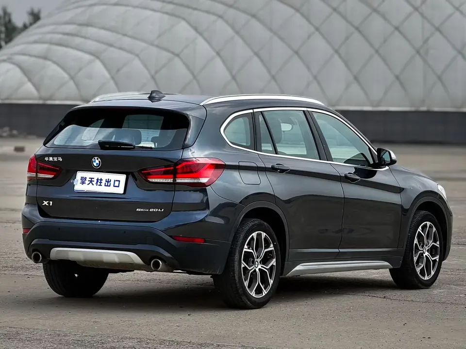 BMW X1 BMW X1 2022 sDrive20Li Premium 2022 — thumbnail 4