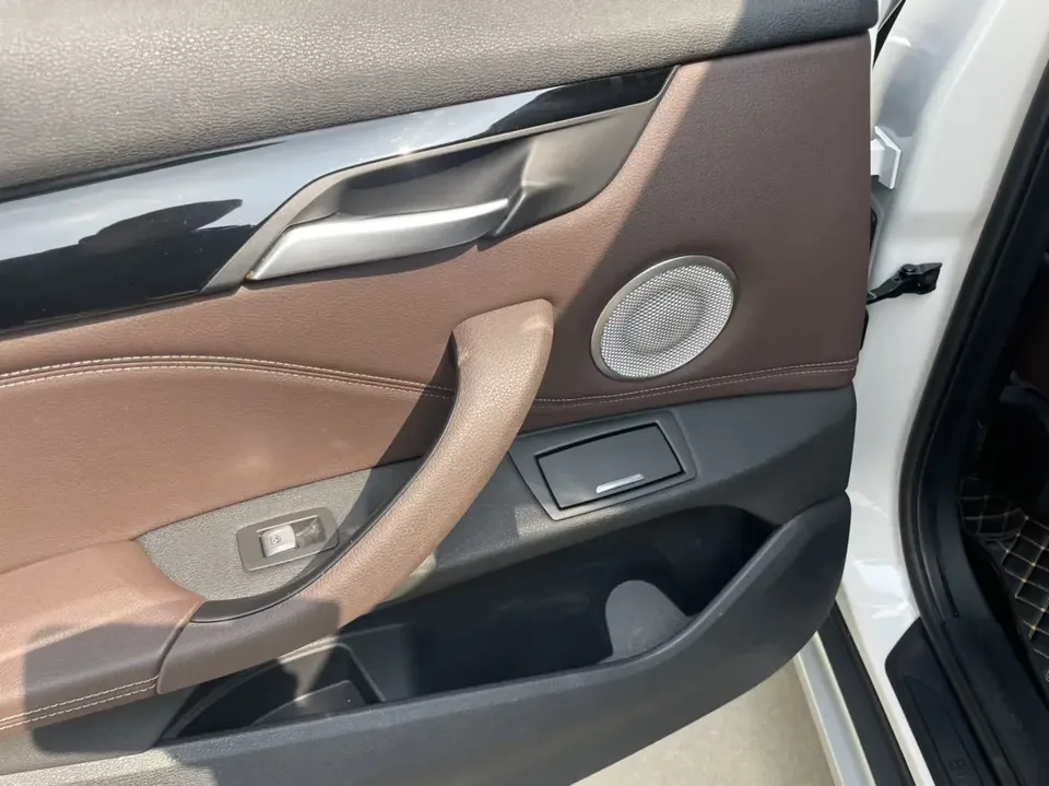 BMW X1 BMW X1 2022 sDrive20Li Fashion 2022 — thumbnail 3
