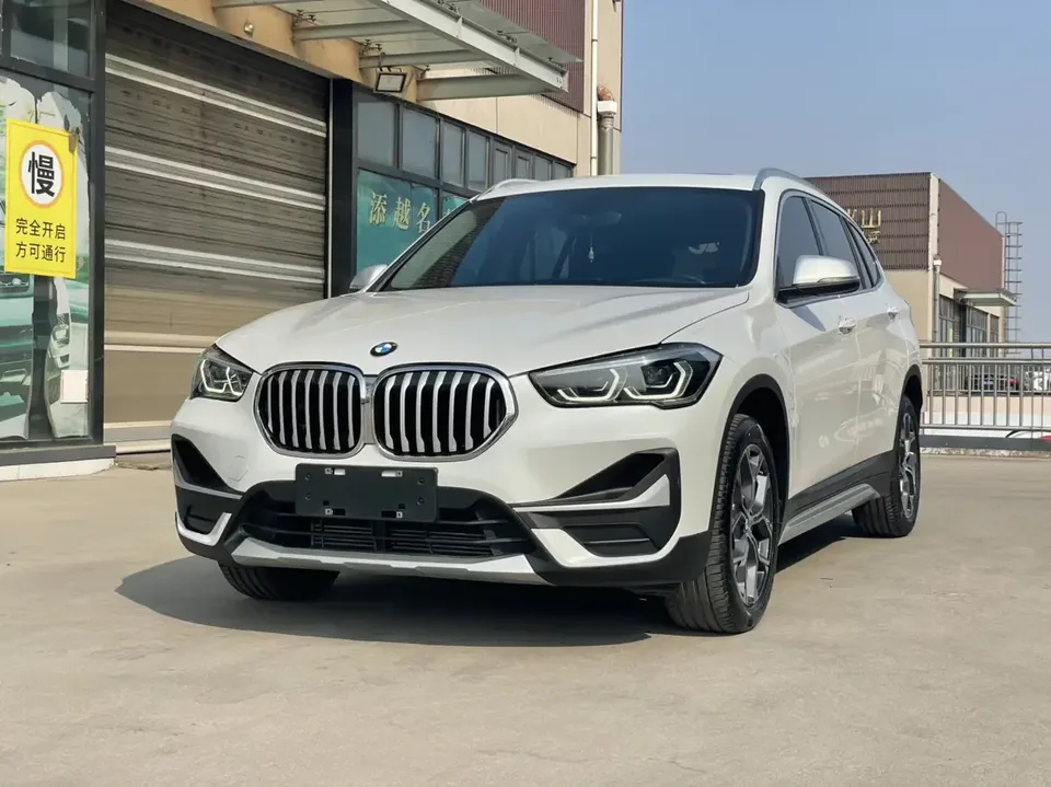 BMW X1 BMW X1 2022 sDrive20Li Fashion 2022 — photo 1, buy with delivery to Moscow