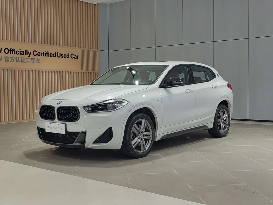 BMW X2 BMW X2 2023 sDrive25i M Sport Night Edition 2023 — photo 1, buy with delivery to Moscow