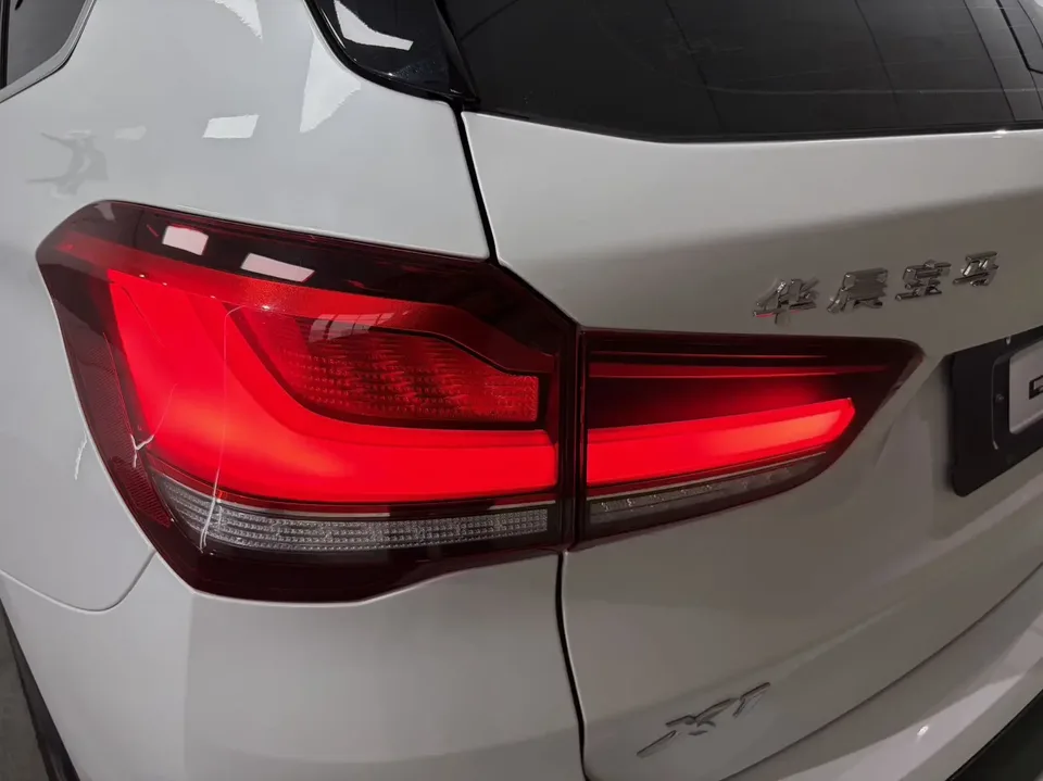 BMW X1 BMW X1 2022 sDrive20Li Fashion 2023 — thumbnail 3