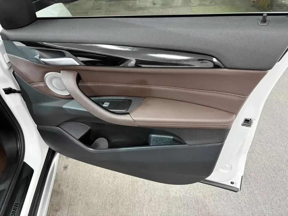 BMW X1 BMW X1 2022 sDrive20Li Fashion 2023 — thumbnail 4